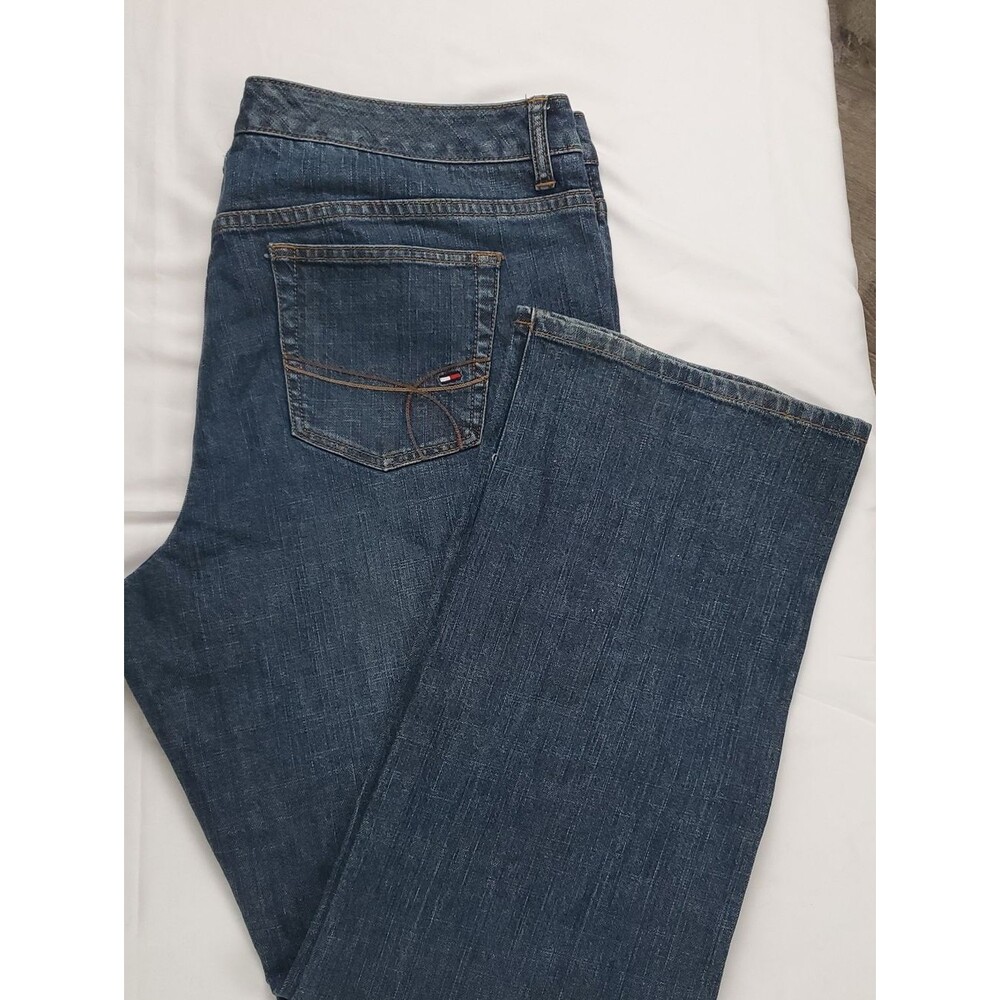 Tommy Hilfiger Women's Size 18 Dark Wash Bootcut Jeans Y2K Classic Denim 2008